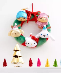 HUNET USA Holiday 2021 Sequin Hello Kitty & Friends Wreath
