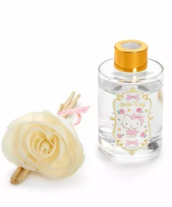 Global Original Characters Hello Kitty Reed Diffuser (Rose & Grapefruit)