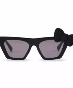REVE (Black Truffle) Hello Kitty X REVÉ By RENÉ Biu Biu Sunglasses (Black Beauty)