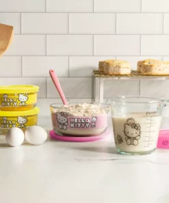 Instant Brands Hello Kitty X Pyrex Glass Storage Containers (Set Of 3) With Measuring Cup