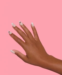 Hello Kitty X Glamnetic Press-on Nail Kit Home